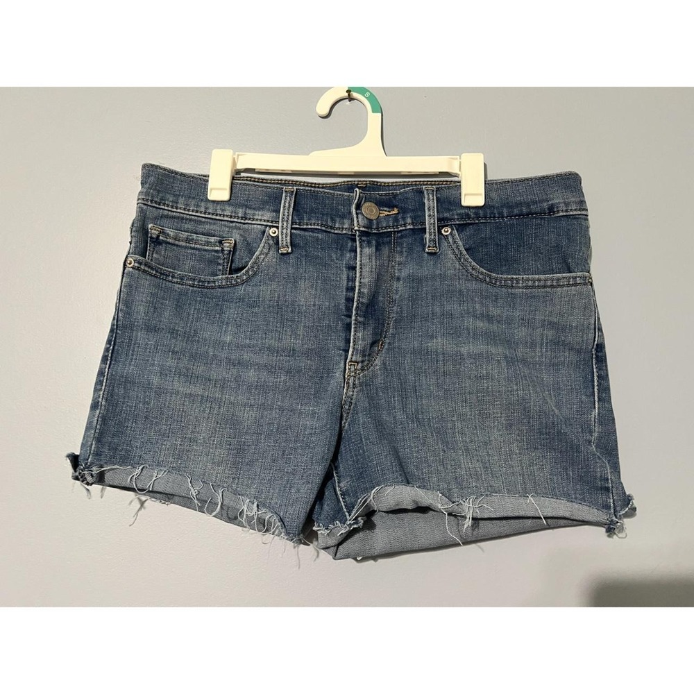 Levis Womens Blue Denim Raw Hem Mid Rise Jean Shorts Size 30 Medium Wash